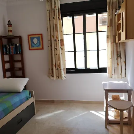 Apartamento En Playamar Auxi Y Emilio *
