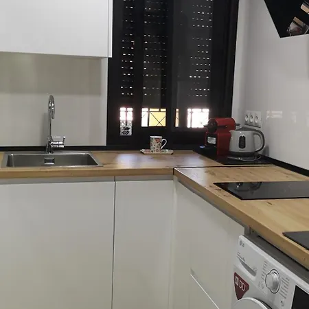 Apartamento En Auxi Y Emilio